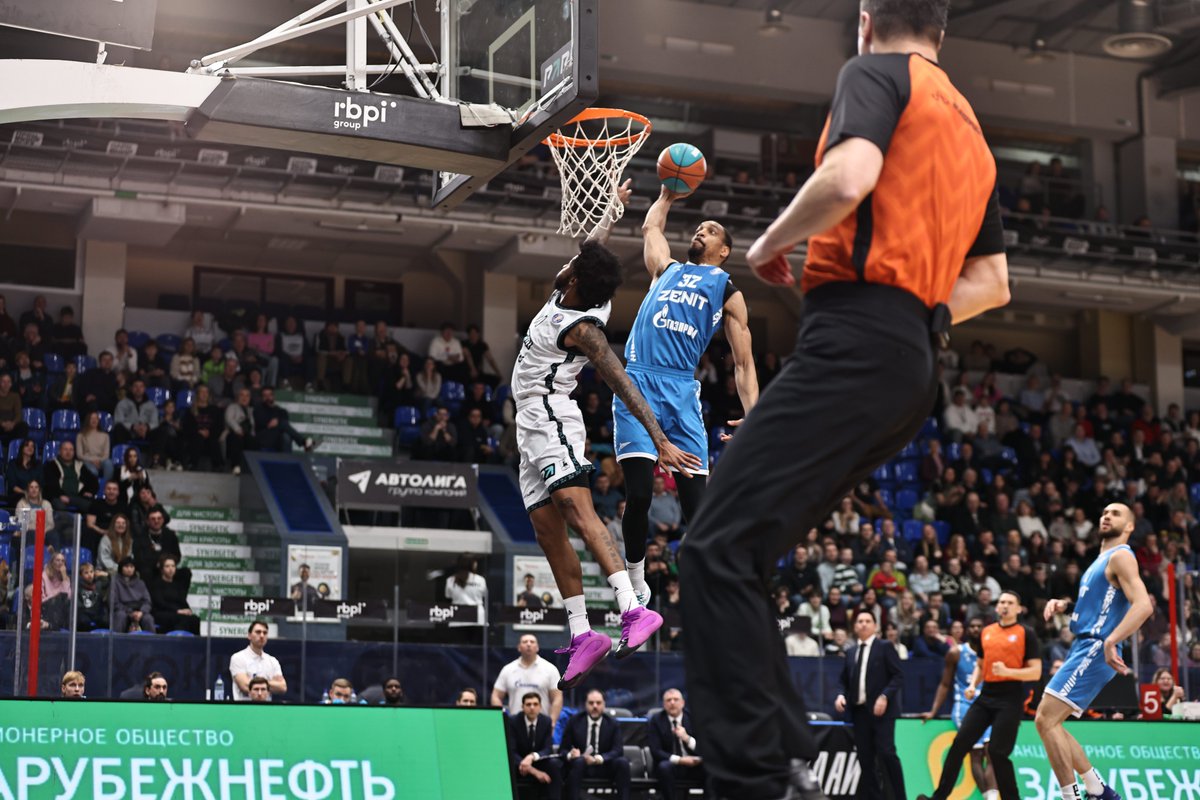 Snapshot Moment! 📸 <a href="/2easy32/">Vince Hunter</a>