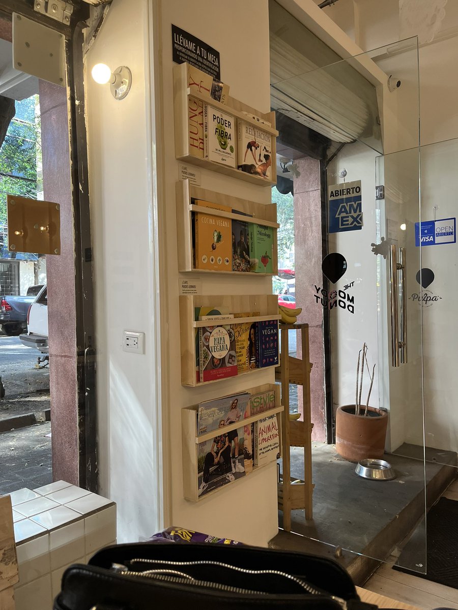 nocontextdal's tweet image. happei