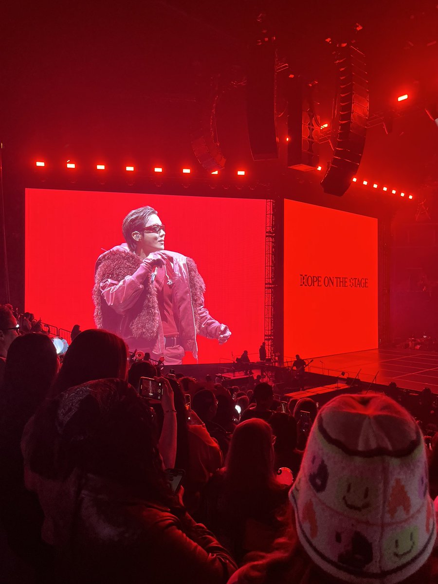 herseyd's tweet photo. Day 1 highlights from #HOPE_ON_THE_STAGE_TOUR #HOPE_ON_THE_STAGE_TOUR_US #HOPE_ON_THE_STAGE_TOUR_BROOKLYN #JHOPE #hobi #BTS #BTSARMY https://t.co/rz5odClN3E