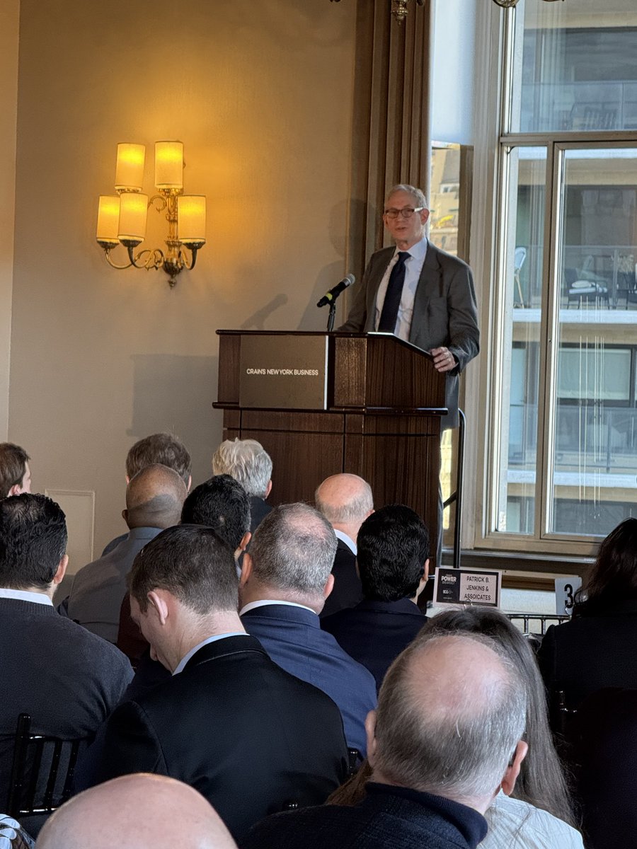 With tap-and-go technology widely adopted, ⁦<a href="/MTA/">MTA</a>⁩ Chair Lieber announces end of MetroCard era after 32 years, with sales ending later this year. Swipes will be history. “It’s time for the MetroCard to join Mr. Token in the transit museum.”