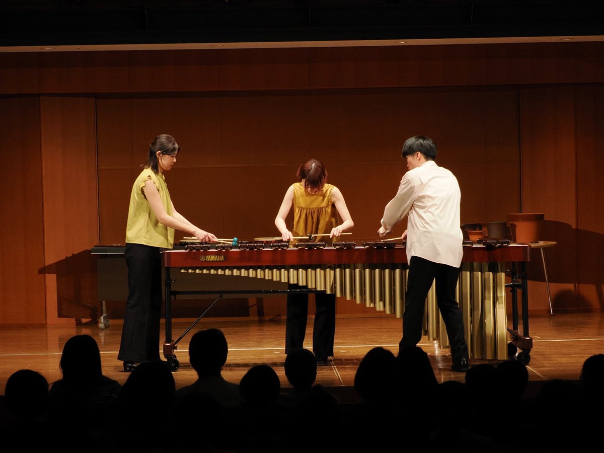 TriPulse_Perc's tweet photo. 3月8日(土)、Percussion ensemble TriPulse 春の出張公演を開催いたしました🌷
以前から夢見ていた愛知公演、有難いことに完売御礼ということで、沢山のお客様にご来場いただき、感謝の一言しかありません。本当にありがとうございました。
スタッフの皆さま、ホールの皆さまにも御礼申し上げます。 https://t.co/VfCDSD7Iyj