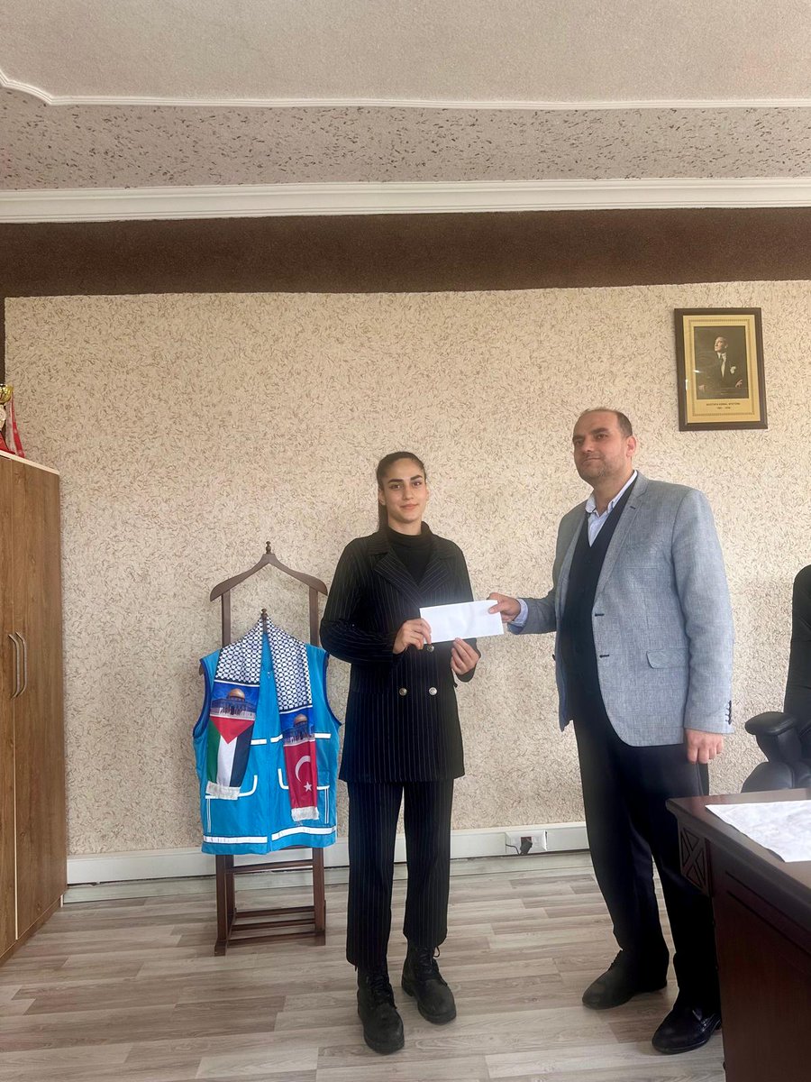 HaskoyMtal's tweet photo. Okulumuz 12A Çocuk Gelişimi sınıfından öğrencimiz İnci Dal, Diyanet İşleri Başkanlığının düzenlemiş olduğu‘18 Mart Çanakkale Ruhu’konulu resim yarışmasında ilçe birincisi olmuştur.Öğrencimizi tebrik eder,başarılarının devamını dileriz. @bozyel_necdet @HaskoyMem @haskoykymkmligi https://t.co/aXOQxFsgoW