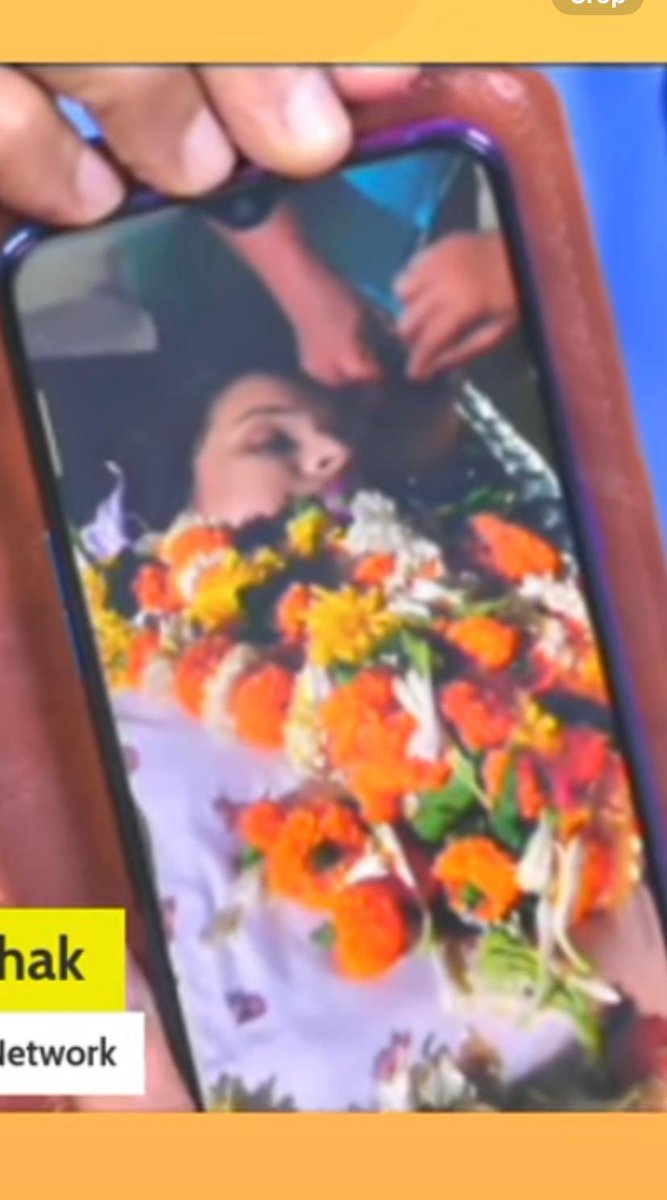 manishavak's tweet photo. #JusticeForDishaSalian 
#JusticeForSushantSinghRajput 

Is Disha Salian fall down from 14th floor. 

Latest news

Thanks to Ashutosh Sir and Nilesh Ojha Sir 

https://t.co/XjtjszrnU5

https://t.co/pNMQCyInRF https://t.co/KvrpBEWBJa