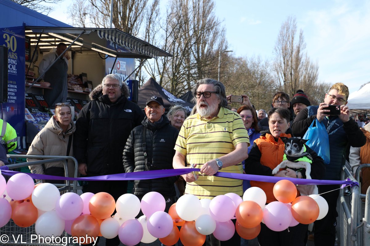 VLPhotography_'s tweet photo. Ricky Tomlinson opened Stanley Park Market today 1/2 https://t.co/YwjpZ9hD3t