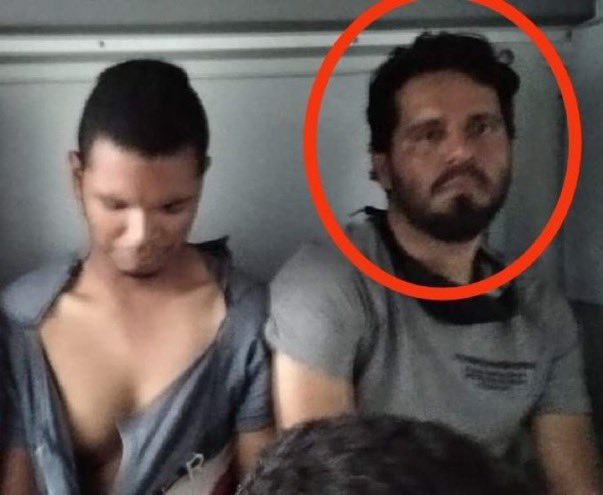 Tremenda burrada la que acaba de hacer el marica de <a href="/AlfreMondragon/">Alfredo Mondragón - Congresista Valle del Cauca</a> con <a href="/NestorMoralesC/">Néstor Morales</a> así mismo le meten carreta a los pelados. Una vergüenza ese gamín