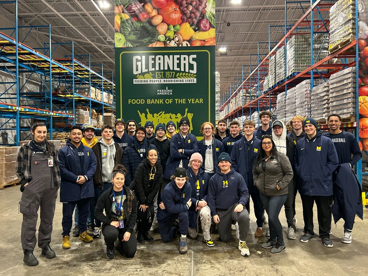 University of Michigan - Dearborn Baseball tweet media