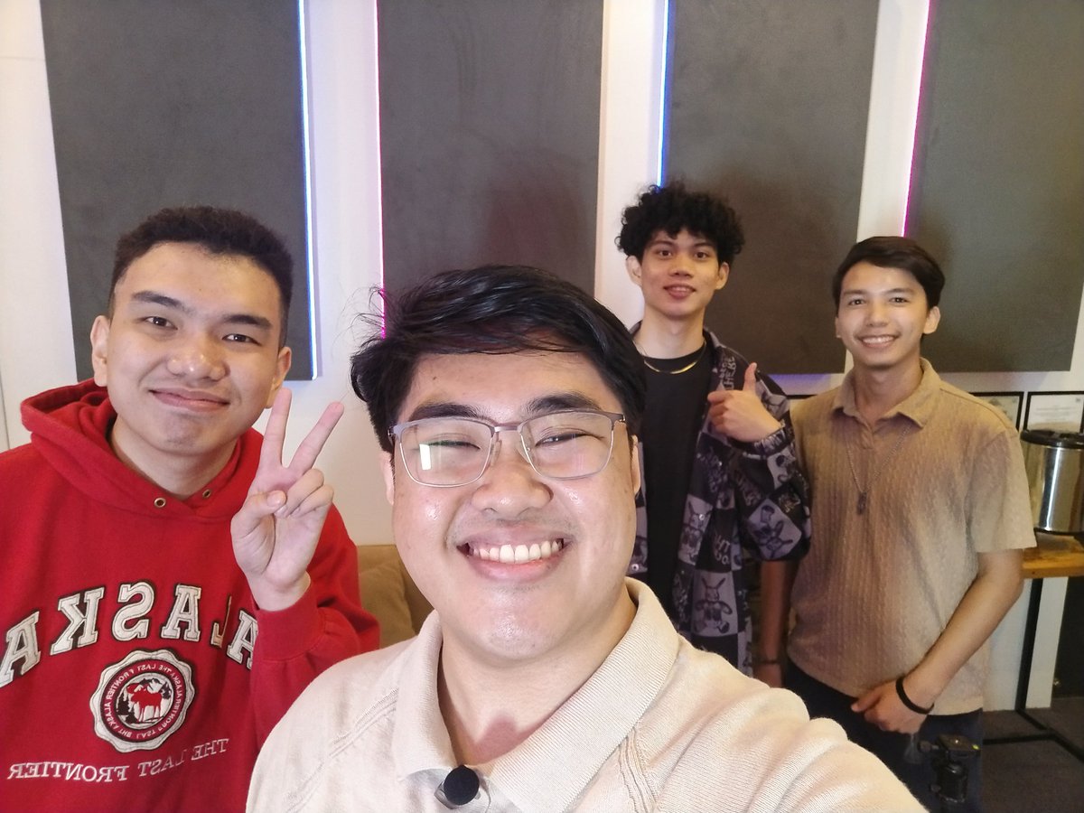 DacanayBuch's tweet photo. Hung out at INDIGO STUDIOS today for a very cool project alongside Lancer Lloret and team!

Thank you Indigo Studios PH for accommodating us. Keep an eye out for our collaboration...
Be #BDProduced #BDMusicProd #IndigoStudiosPH https://t.co/krhmBsDdF6