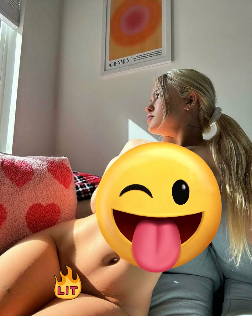 A_Palacovaa's tweet photo. rt =foteckaa bez emojii😈😈 https://t.co/HLkAjjPiR1