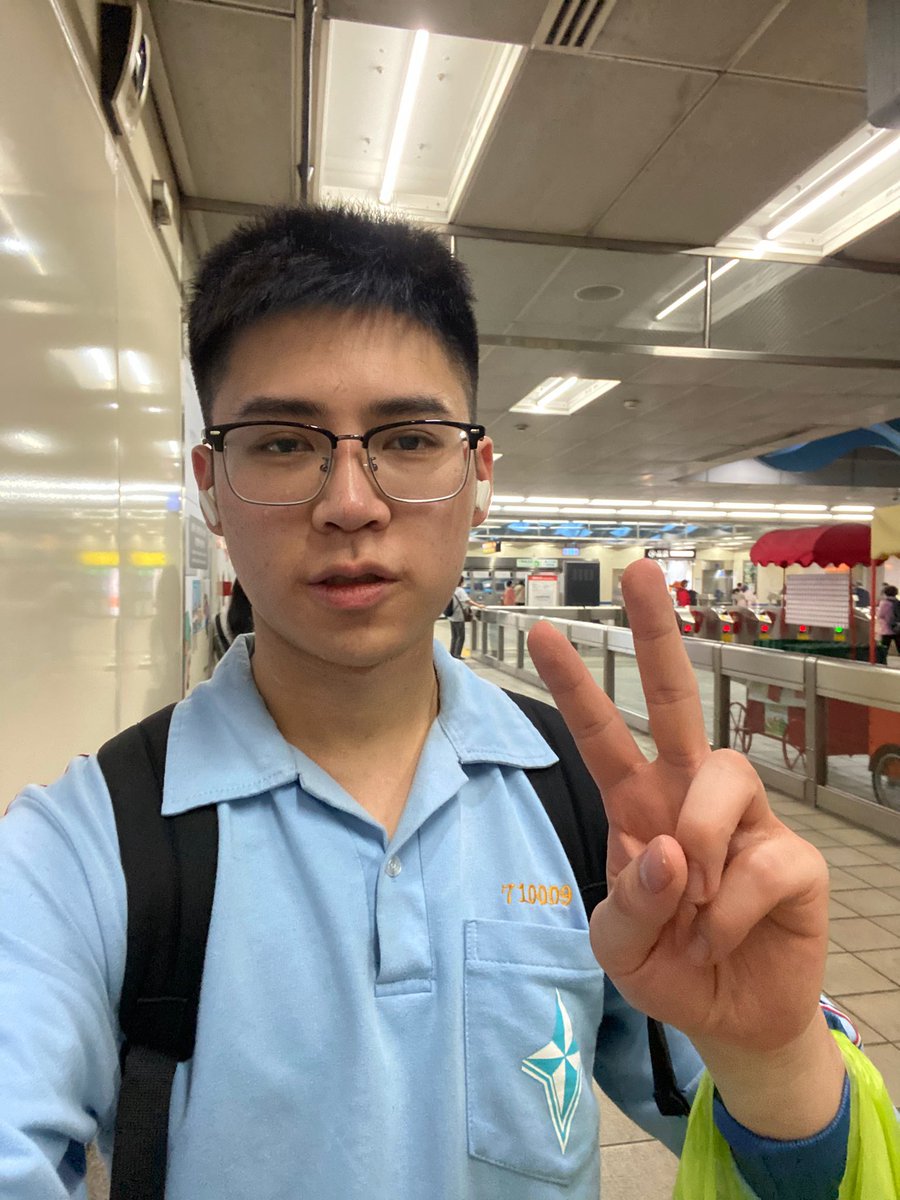 有沒有二三十歲的叔叔要認識🥹❤️