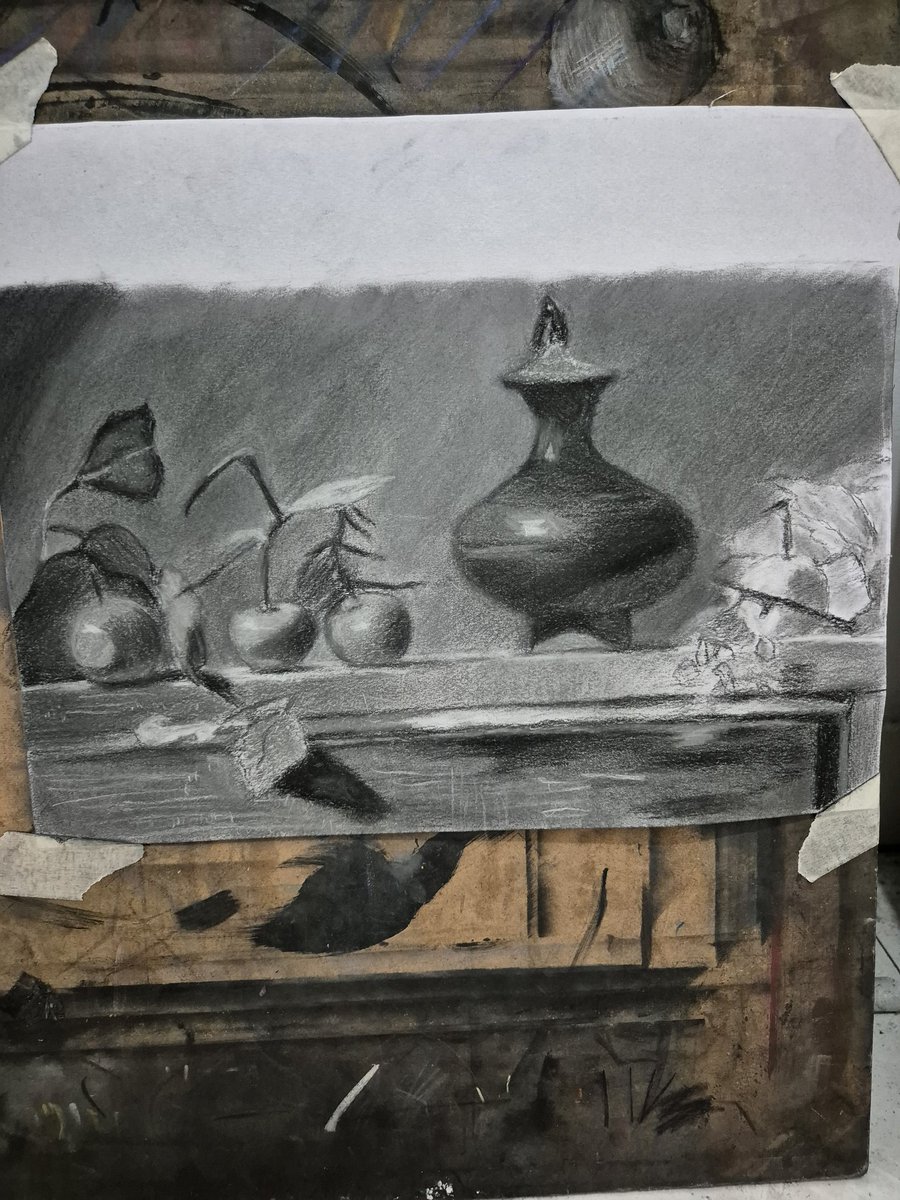 doomer_man's tweet photo. Almost finishing 

#charcoal #drawing #desenho https://t.co/k0QhIozMmj