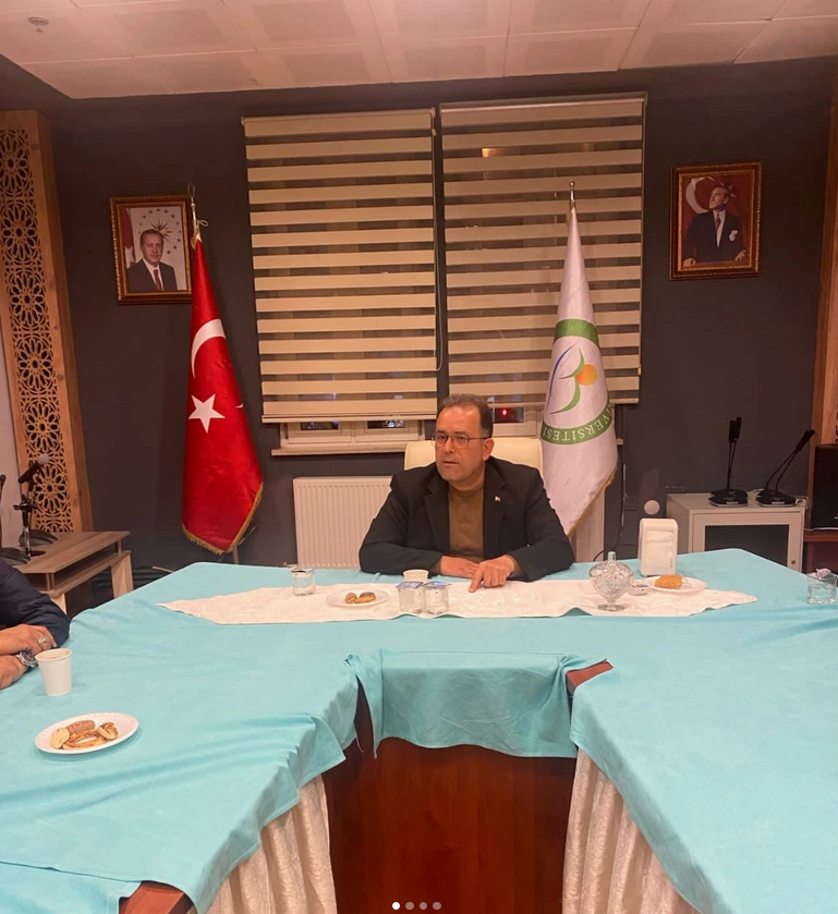 CamerIgd's tweet photo. Toplumbilim Söyleşilerinde "Gelenek ve Modernite Arasında Din" konusunu işledik https://t.co/jmWLnwrCAo