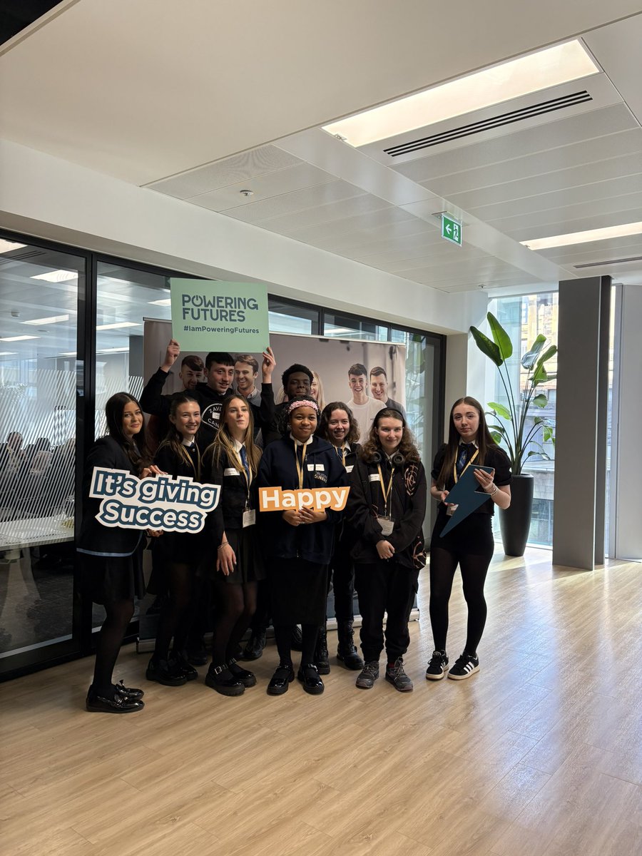 Miss Arbuckle tweet media