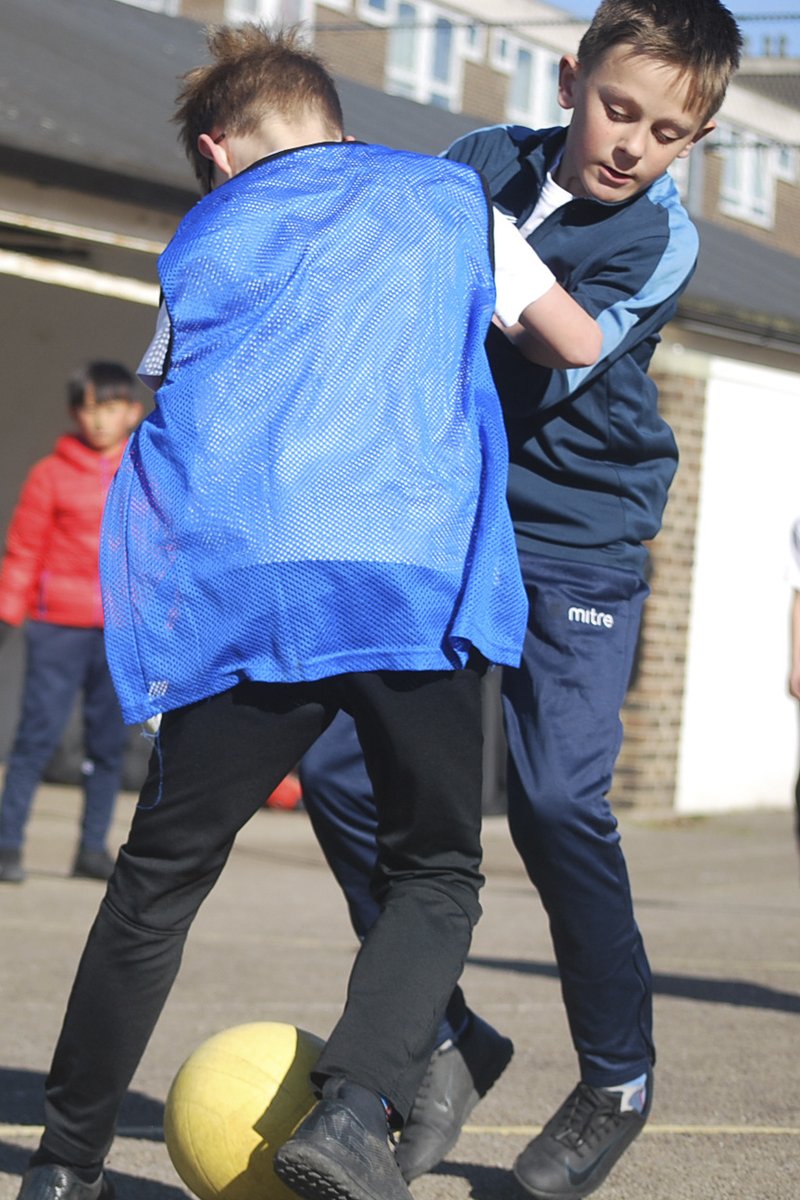 Gallions Mount School tweet media