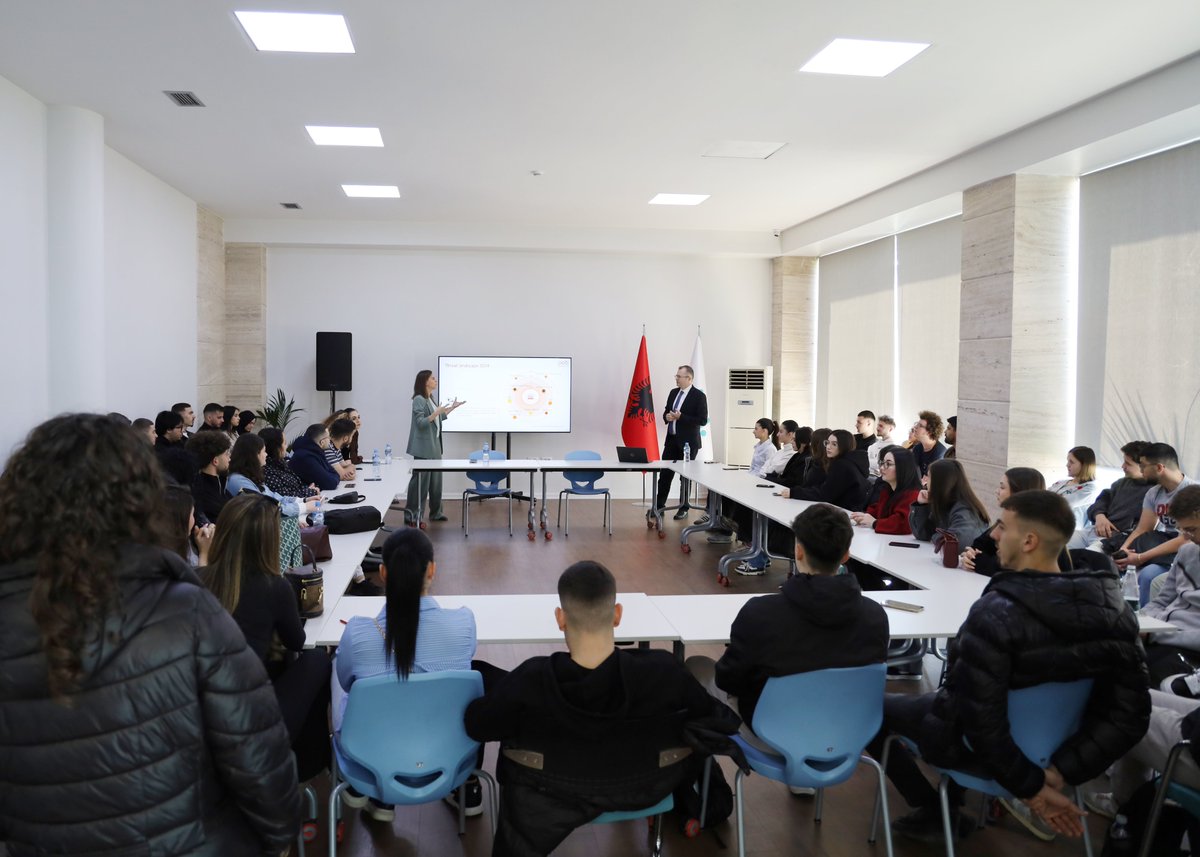 wbu2021's tweet photo. 🌍An open lecture was held at Western Balkans University as part of Global Money Week, bringing together experts in the field to share their knowledge with students.

#GlobalMoneyWeek #WBU #FinancialSecurity #Cybersecurity #BankingIndustry #openlecture https://t.co/ehkqfqjSVM