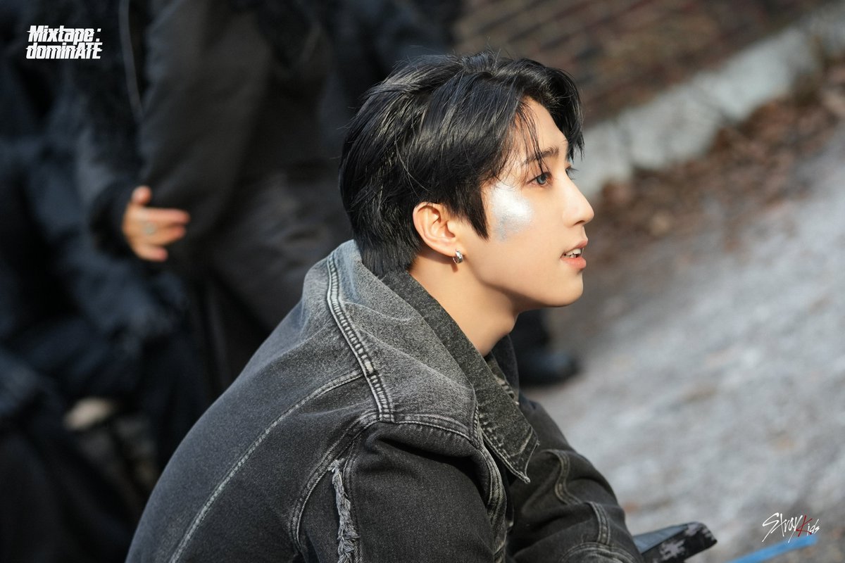 Stray_Kids's tweet photo. Stray Kids(스트레이 키즈) "Mixtape : dominATE"
"Truman (한 & 필릭스)"
BEHIND SPOILER IMAGES

#한 #HAN

2025.03.21 FRI 1PM (KST) | 0AM (ET)

🦷PRE-SAVE & PRE-ORDER "Mixtape : dominATE"
https://t.co/si8bEc1QSz

#StrayKids #스트레이키즈
#Mixtape_dominATE
#Truman
#YouMakeStrayKidsStay