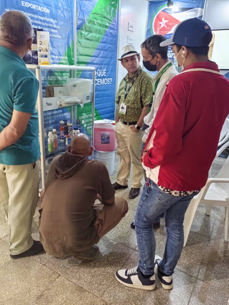ilimpex_oficial's tweet photo. El recorrido de la participación de Ilimpex en nuestro primer día en FIAGROP 🚜🛢️✨🌾

#FIAGROP #ilimpex #feria #agroindustrial #empresascuba #importacion #exportación #sacos #aceites #lubricantes #maquinariaagricola #ecommerce #cluster #37 https://t.co/eBBsx9S4zw