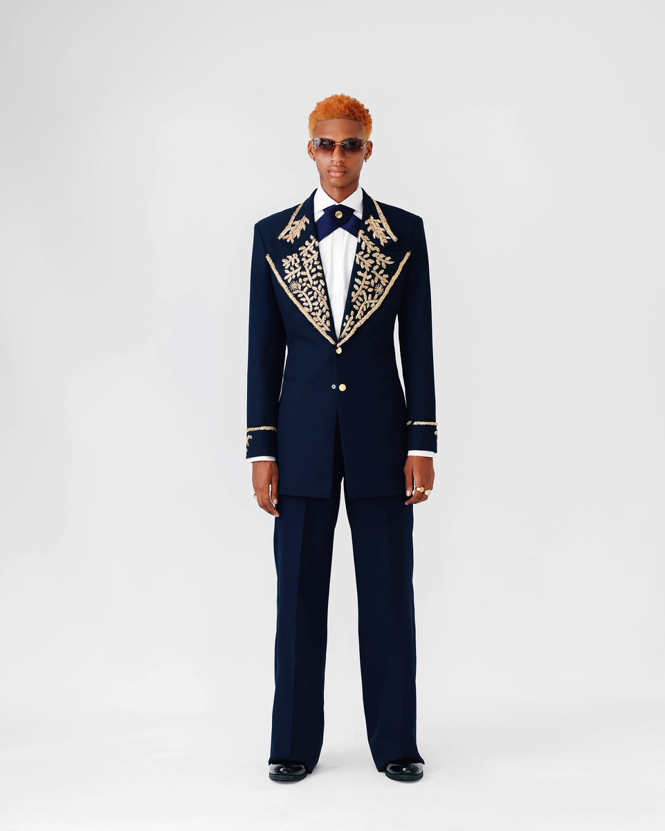 dejiandkola's tweet image. A Navy Blue, notch lapel with hand beaded bullion wire embroidery tuxedo suit, spread tie &amp;amp; flare cut pant.

#suiting #Putin #suit #suits #suitstyle #Nigeria #lagosnigeria #ghana #nigeria #MAFSAU #kenya #dubai #fyp #uae #usa #france #london #RiversState #fashion #naija