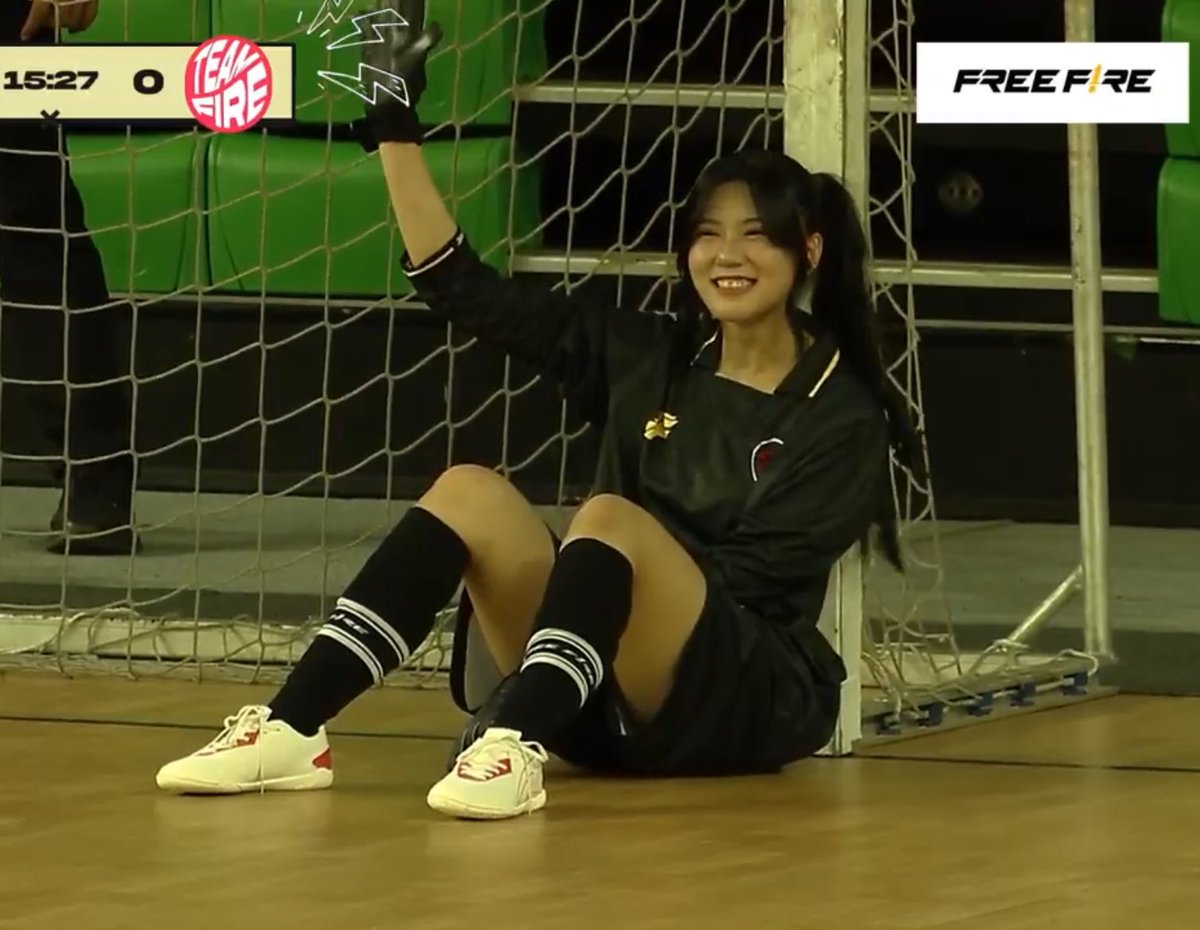 _yvngr_'s tweet photo. Gabut lu gua liat-liatππ«΅π»
@SP_IndiraJKT48 https://t.co/v44Op8NWso