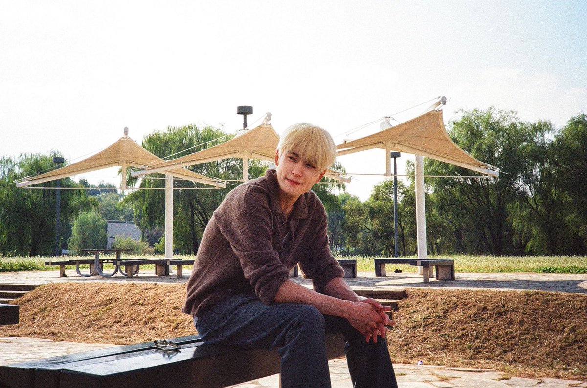 onyourclub's tweet image. เกิด 14 กุมภา
สูง 180
ใจดี รักเด็ก รักสัตว์
รักครอบครัว
มีลักยิ้ม
ผู้ชายช้าๆแต่ใส่ใจ
ไม่พูดคำหยาบ
แต่งตัวเก่ง
ฟัง jazz
ชอบสะสมแผ่นเสียง
ชอบเทียนหอม
ชอบปั่นจักรยาน
เล่นกล้องฟิล์ม
ชอบงานศิลปะ
โรแมนติก