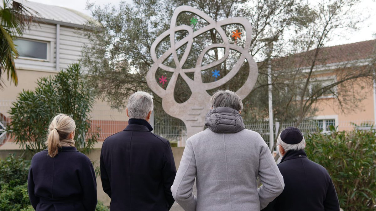 laurentwauquiez's tweet image. Le 19 mars 2012, le terroriste islamiste Mohammed Merah assassinait lâchement quatre personnes devant l’école juive Ozar Hatorah. Pensées pour les victimes et leurs proches, à l’heure où l’antisémitisme ne cesse de grimper en France.