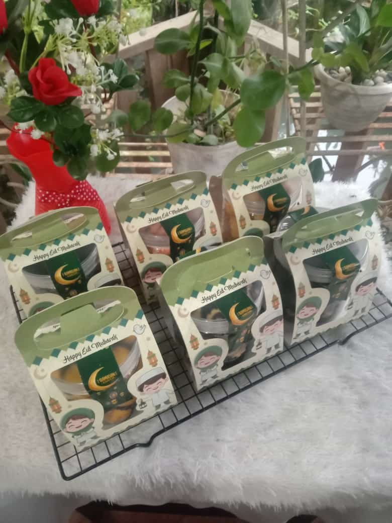 dnvand's tweet photo. Bismillahirrahmanirrahim 😇

yang lagi bingung cari-cari hampers buat rekan”, keluarga, sahabat, pacara, calon mertua, dll.

YUK BELI DISINI AJA
Bisa dikirim ke seluruh Indonesia

GRATIS ONGKIR VIA SHOPEE

Harga
Toples 600ml 40K-60K
Toples 750ml 60K-80K https://t.co/TRD4gDkO8D