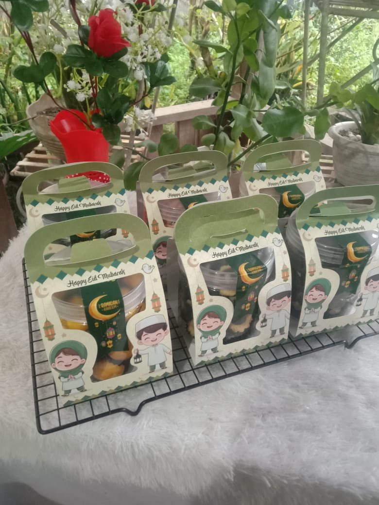 dnvand's tweet photo. Bismillahirrahmanirrahim 😇

yang lagi bingung cari-cari hampers buat rekan”, keluarga, sahabat, pacara, calon mertua, dll.

YUK BELI DISINI AJA
Bisa dikirim ke seluruh Indonesia

GRATIS ONGKIR VIA SHOPEE

Harga
Toples 600ml 40K-60K
Toples 750ml 60K-80K https://t.co/TRD4gDkO8D