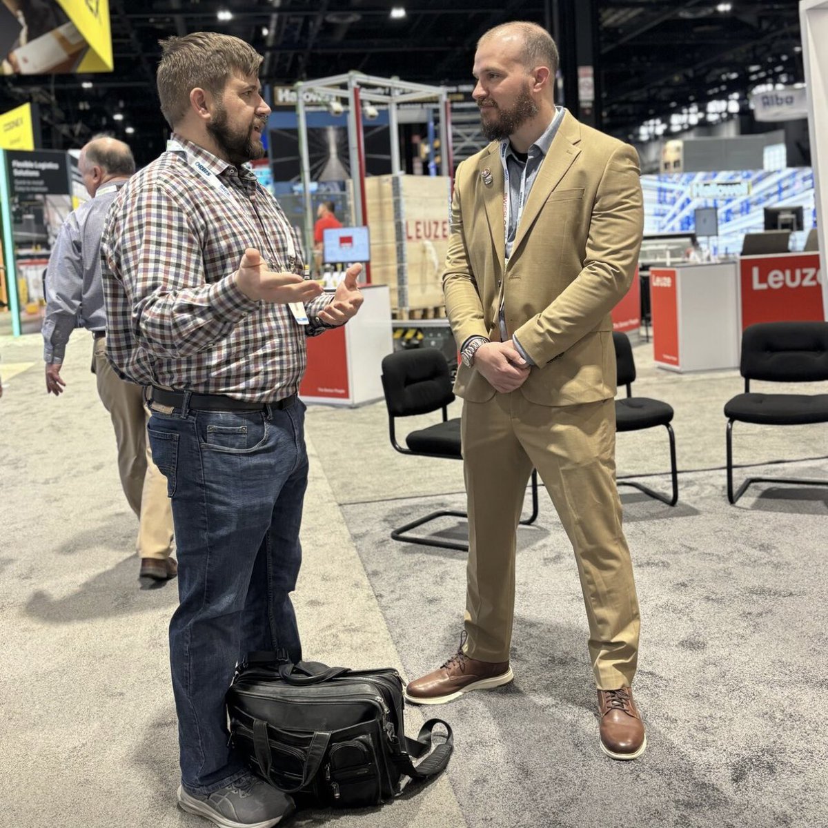 The Pallet Alliance team is having a blast at #ProMat2025 in Chicago! Come check out our brand-new booth (S4535) and let’s talk strategic pallet procurement. Stop by to see how we’re optimizing supply chains. #PalletAlliance #palletpeople #procurement #supplychain #logistics