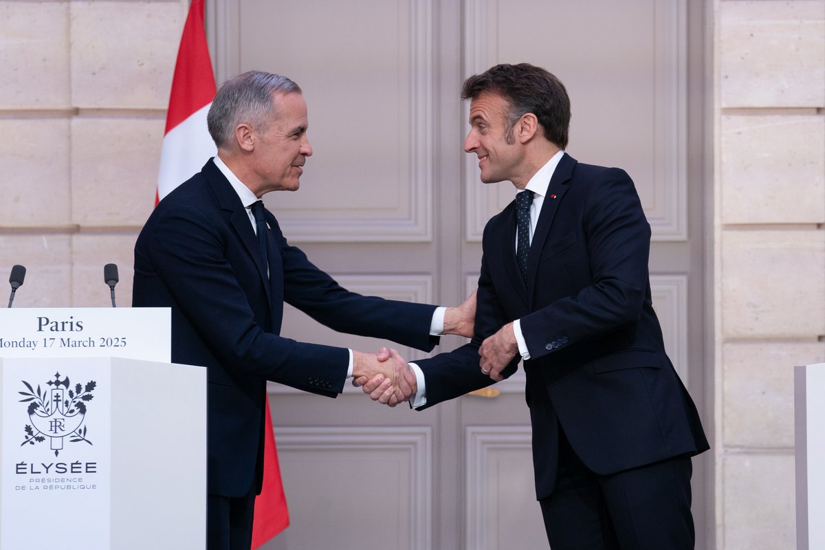 #cybersécurité et renseignement, #IA, énergie propre et soutien à l’#Ukraine au cœur des échanges avec <a href="/EmmanuelMacron/">Emmanuel Macron</a>. Le lien Canada-France toujours plus solide! tinyurl.com/2p9wvnpc 

📷: Lars Hagberg – Bureau du Premier ministre du Canada