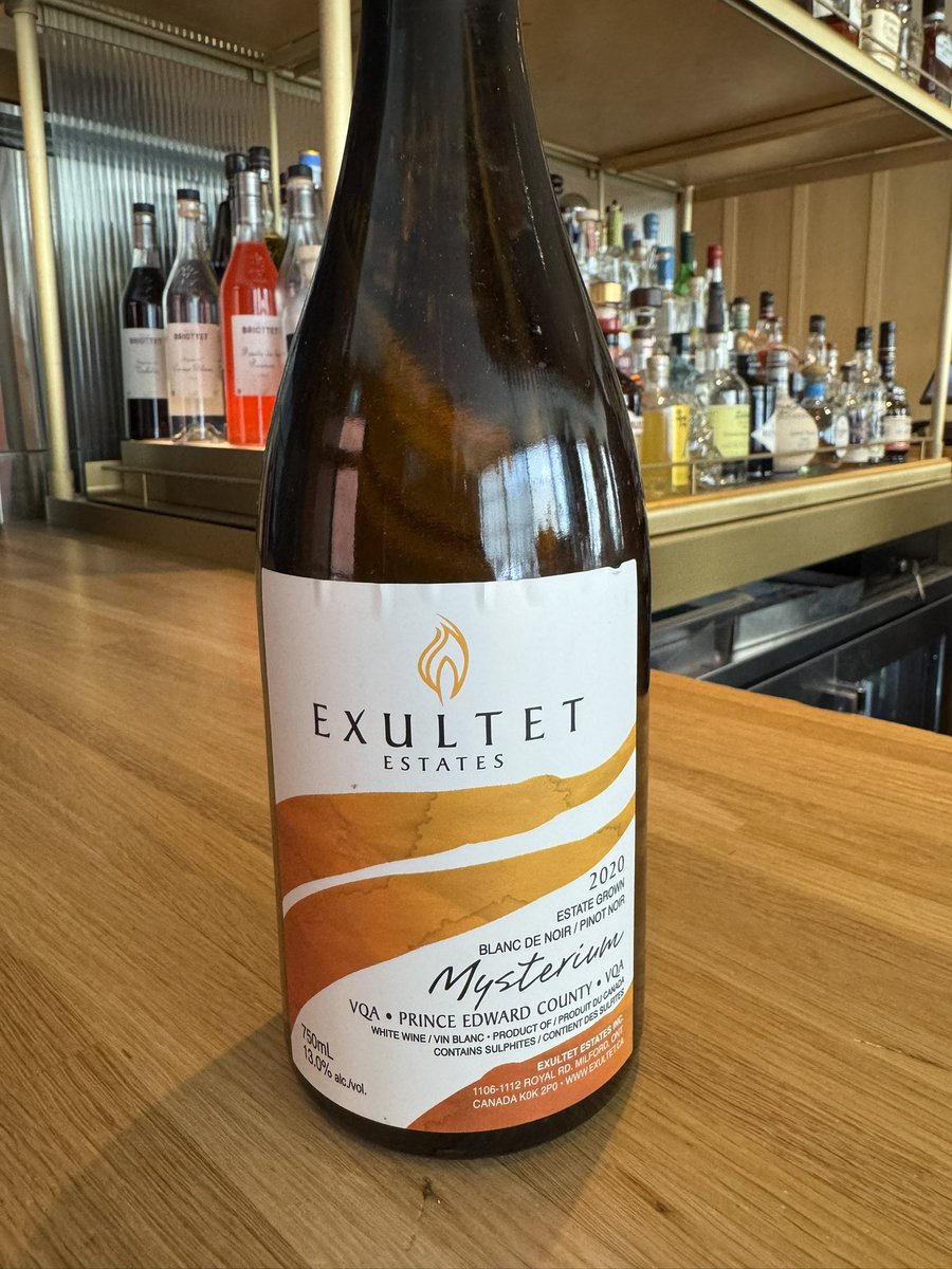 Couple of fine #ExultetWines enjoyed @theroyalhotelpicton in the last couple of months. Thnx to loyal fan John for supporting local &amp; sharing pics with us 😊