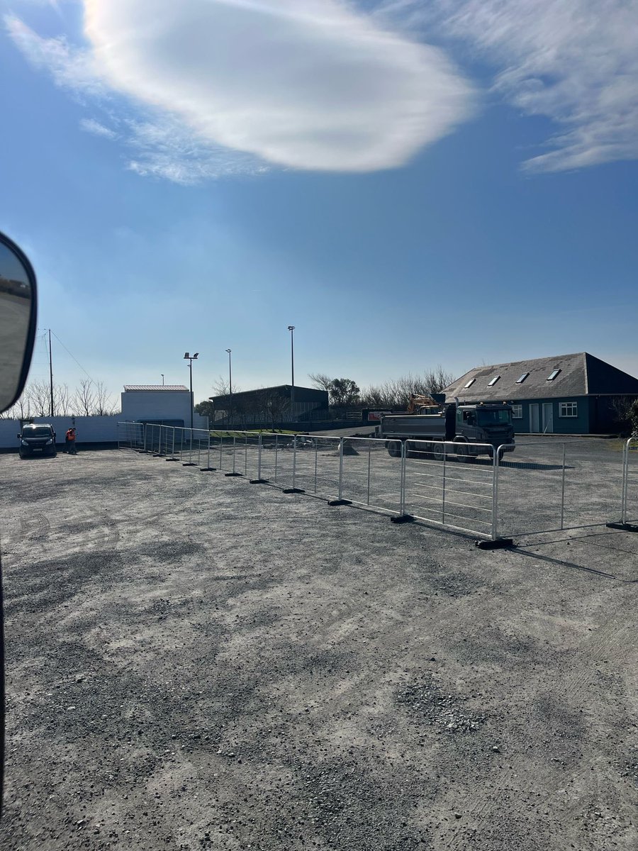 Today, a new chapter begins for our club as work commences on our new clubhouse and gym facility! Every donation helps us to provide the best possible facility for future Doonbeg and Clare footballers! If you still wish to contribute, please contact Brian on (086) 124 9766.🖤🤍