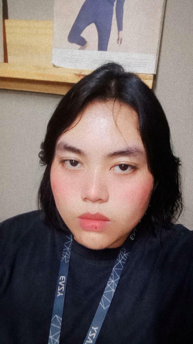 put is a star ☆★卌 tweet media