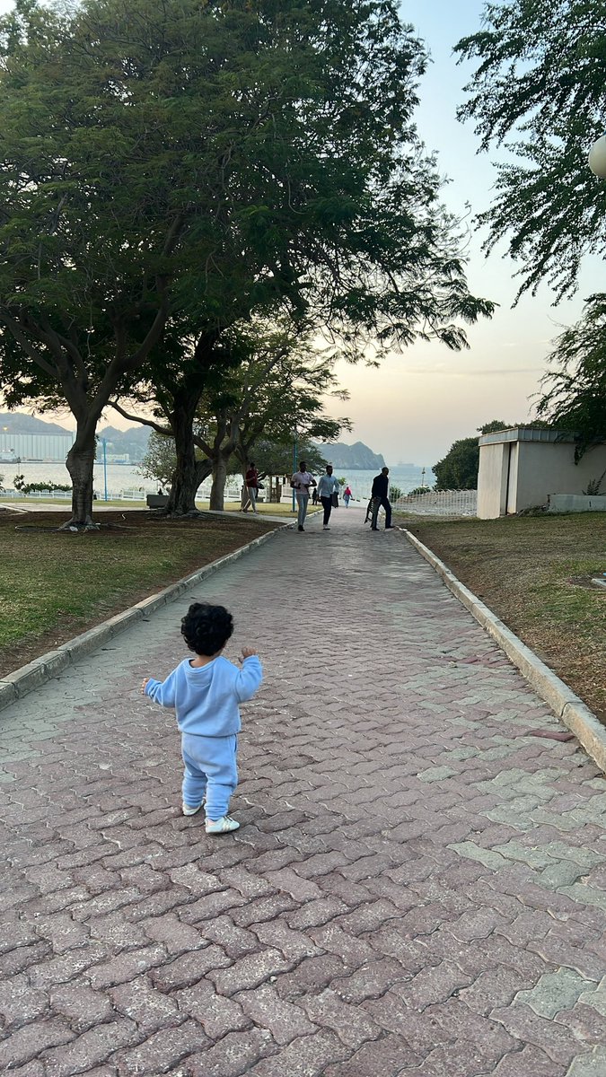vi7x_'s tweet photo. اللَّهُمَّ إِنَّكَ عَفُوٌّ كَرِيمٌ تُحِبُّ الْعَفْوَ فَاعْفُ عَنِّي https://t.co/Jnq4uYPB16