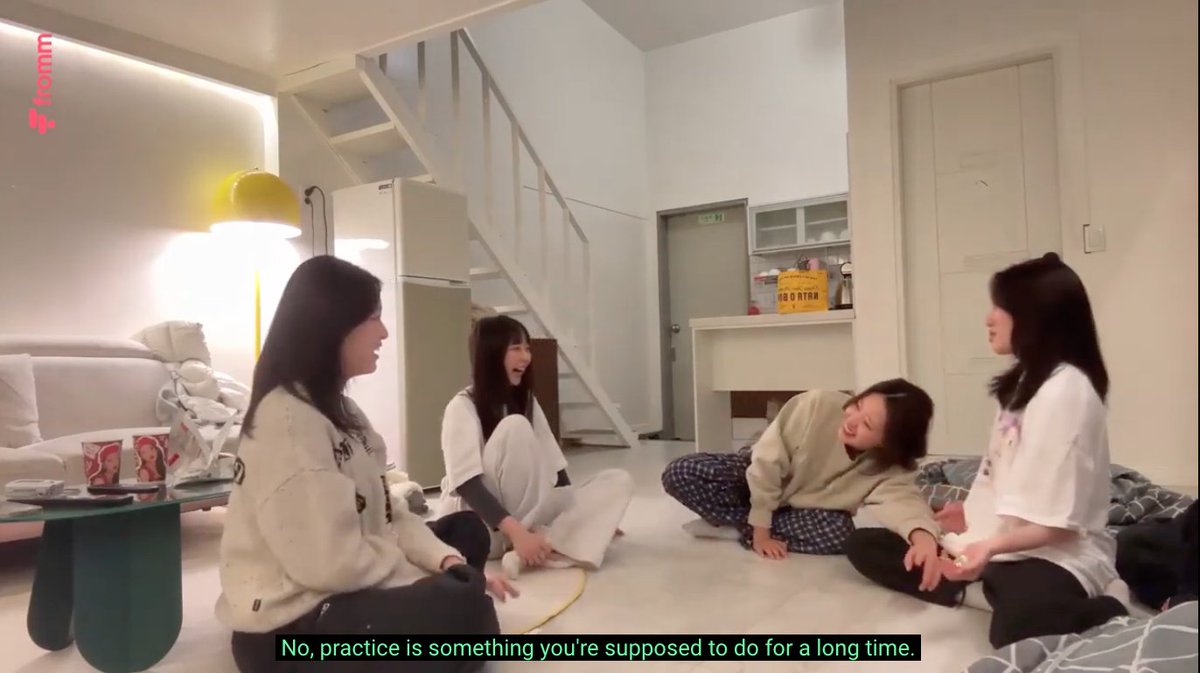 LOONA's Subbits tweet media