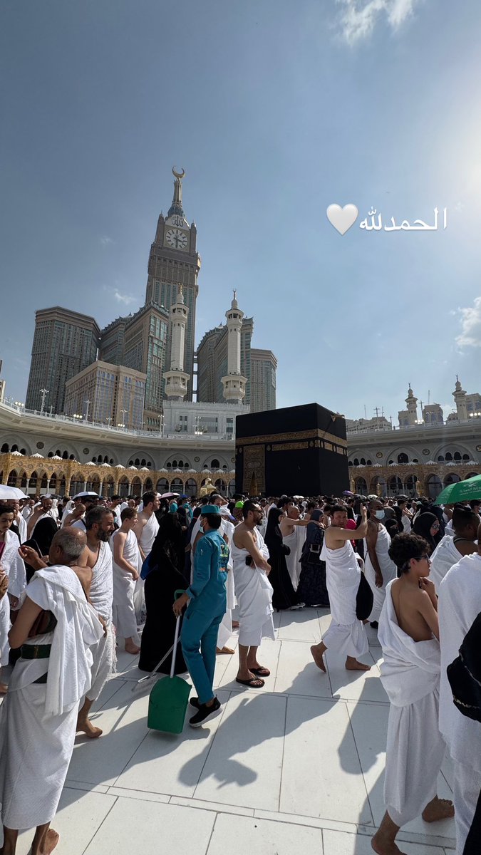 EM_137's tweet photo. الحمدلله على نعمة الجِوار🤍. https://t.co/iQtBuLqoX0