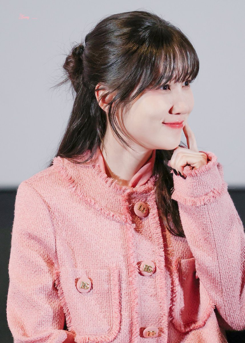 1992_904's tweet photo. 250317 #하이퍼나이프 GV

은빈이가왜이리복숭아야🍑

#박은빈
#ParkEunBin https://t.co/xFgGLSeTBb