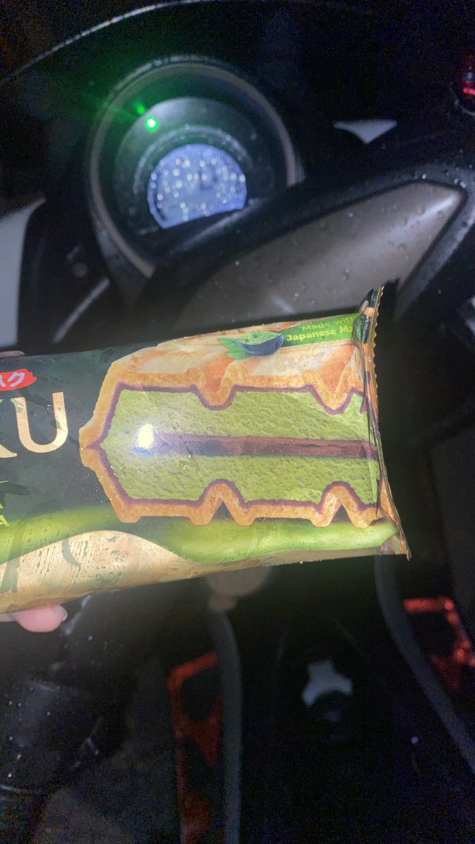 natefraim's tweet photo. TW // RL

waktunya makan. 🍽️🍨. sayangnya, makan dengan si cantik dan bukan makan si cantik /plak https://t.co/vVE9dfLwav