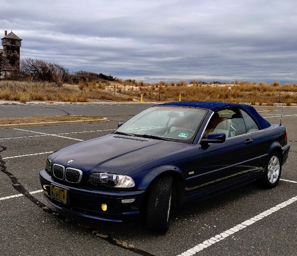 muratmagi's tweet photo. #M54B25 one of the most perfected engines. 6 cylinders-Lightweight aluminum block and cylinder head with cast iron cylinder liners. Was included in Ward's 10 best engines list for 3 years. The best proportioned convertible. #bmw325ci #bmw  #2001 https://t.co/O5moXBefZp