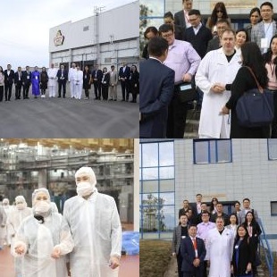 Mongolský prezident🇲🇳 navštívil začátkem března ČR🇨🇿. Přicestovala s ním i početná delegace podnikatelů, ředitelů firem a dalších významných osobností. V rámci svého programu navštívili společnosti koncernu AGROFERT Kostelecké uzeniny a Vodňanská drůbež. 1url.cz/@AGFMONG