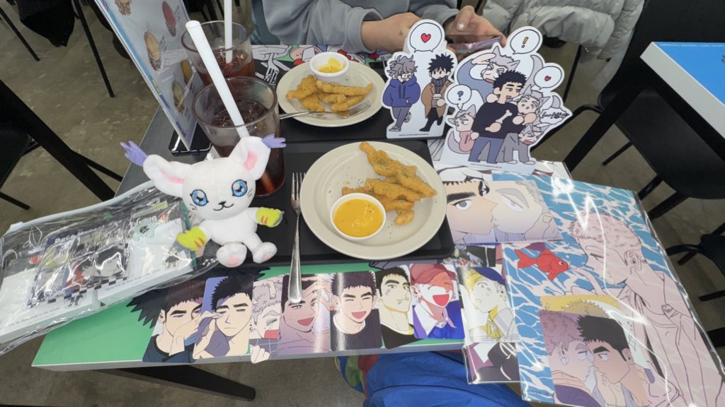 metchaumaii's tweet photo. 🦖생존신고 김공룡님 콜라보카페에서 1n 만원 쓰고오다

#비온카페 #비온아넥스 #김공룡 #김공룡콜라보 
#세상에나쁜개는없다 #욕망이라는것에대하여 #인증이벤트 https://t.co/RYVUpTXNHj