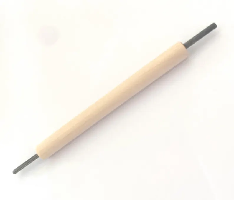 paperbeadboutiq's tweet photo. Paper Bead Making Tool, Slotted, Double Ended *You Receive ONE Tool* https://t.co/SEiVxY8C3M via @Etsy #paperbeadtool #paperbeadroller #beadmakingtool #diybeadtool https://t.co/tnK2lsniOV