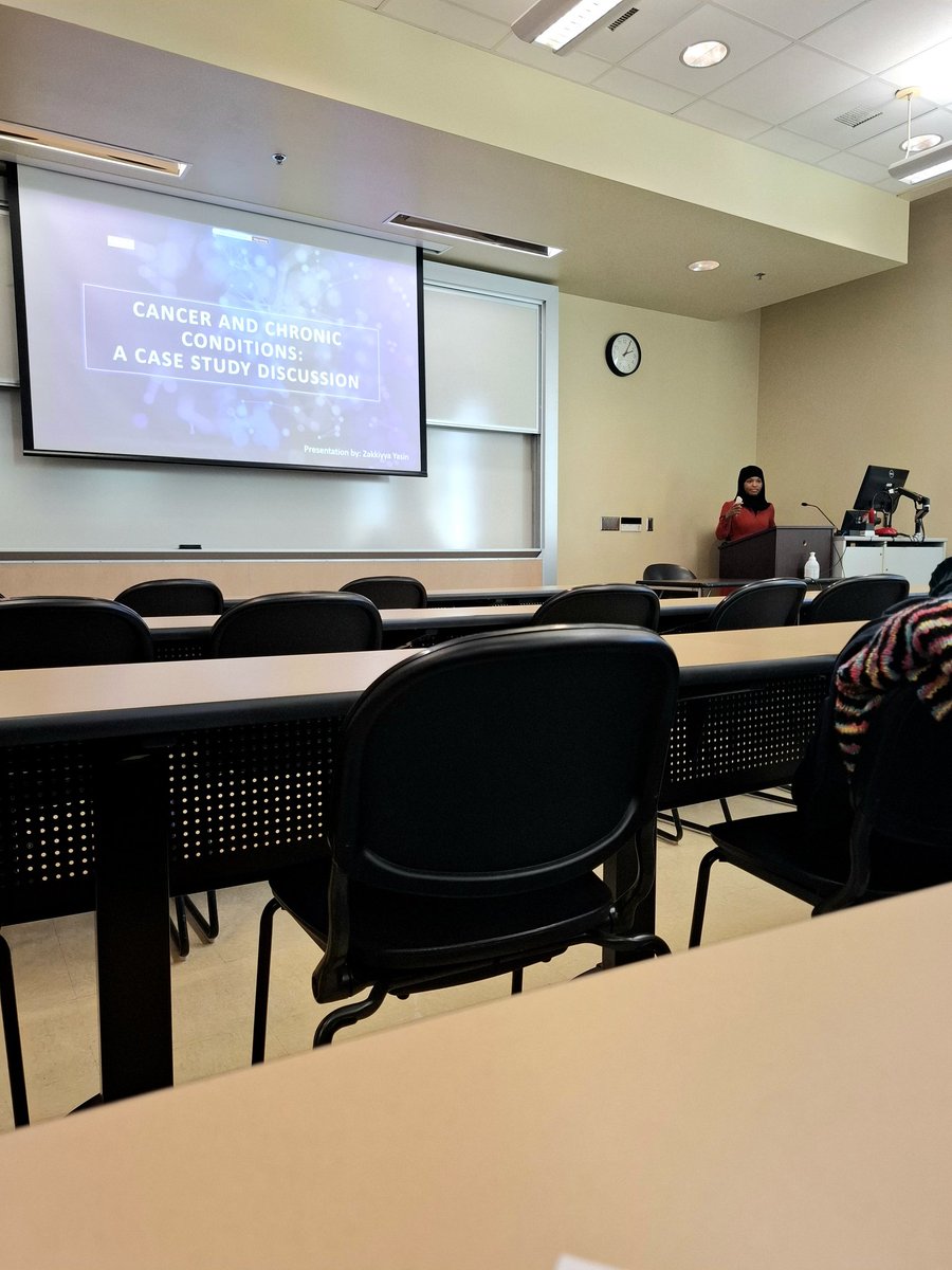 uncgngsa's tweet photo. 📢 Powerful discussion on cancer &amp; chronic diseases led by our MS/DI student Zakkiyya Yasin. The insights shared reinforced the crucial role of nutrition &amp; lifestyle in disease management.

#CancerAwareness #uncg #uncghhs https://t.co/tjr8IEgw77