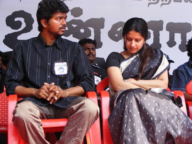 K “Vote For Whistle” tweet media