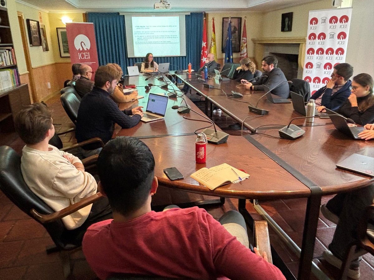 ICEI-UCM (@ucm_icei) on Twitter photo Hoy, en el Seminario ICEI, hemos podido disfrutar de la 🗣️ ponencia de <a href="/cgilbermejo/">Celia Gil-Bermejo</a> sobre "Revisiting traditional Welfare State taxonomies from an unsupervised clustering approach: the case of the European Union countries" 🏥🚒🏫
🔗ucm.es/icei/sicei-rev… Hoy, en el Seminario ICEI, hemos podido disfrutar de la 🗣️ ponencia de <a href="/cgilbermejo/">Celia Gil-Bermejo</a> sobre "Revisiting traditional Welfare State taxonomies from an unsupervised clustering approach: the case of the European Union countries" 🏥🚒🏫
🔗ucm.es/icei/sicei-rev…