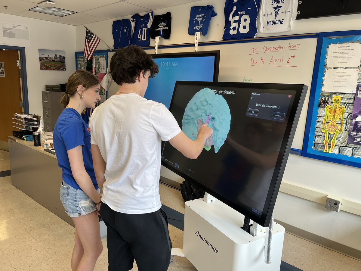 Dr. Killen and his Sports and Body Movement class use the Anatomage table to engage different parts of the brain!  #itsagreatdaytobeahiller <a href="/thstrinitypride/">Trinity High School</a> <a href="/trinityhsHOSA/">Trinity HS Sports Medicine</a> <a href="/DKnause5/">Coach Knause</a> <a href="/TRINITY_MLUCAS/">Dr. Michael Lucas</a> <a href="/TrinityAreaSD/">Trinity Area School District</a>