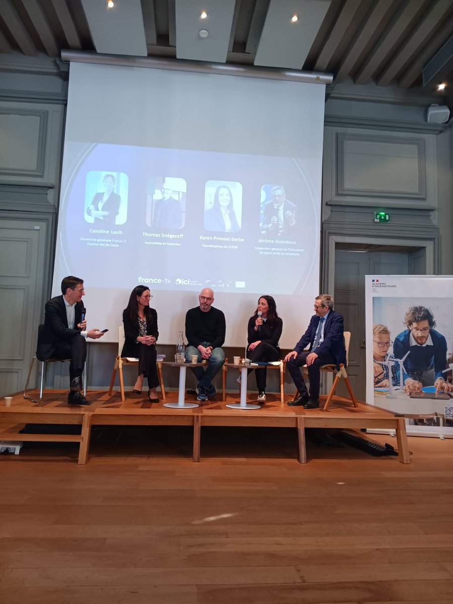 Ce matin, le recteur <a href="/PhiAgresti/">Jean-Philippe Agresti</a>, accompagné de <a href="/TardieuCh/">Christophe Tardieu</a> et <a href="/SergeBarbet/">Serge Barbet</a>, a lancé le #TourDeFrance de l’#EMI et de la citoyenneté à Orléans 📍
Deux journées dédiées à l’éducation aux médias et à la lutte contre la désinformation à destination des enseignants et des élèves 🙏