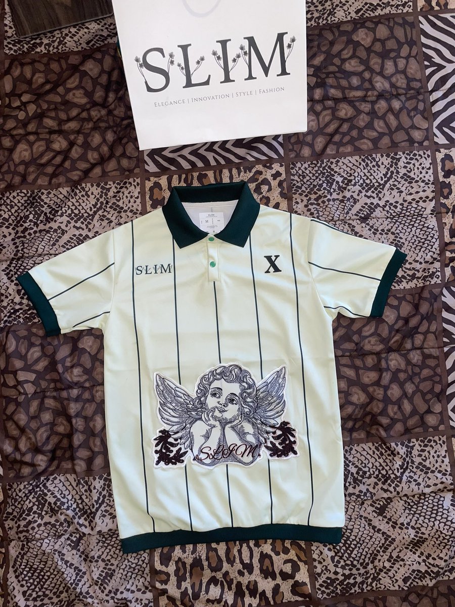 Abayomisl's tweet photo. @lekanwyd Thanks bro , Let’s run it up. Website Link in my bio , you can shop through the website link or in my Dms https://t.co/KvW3ZWmvif