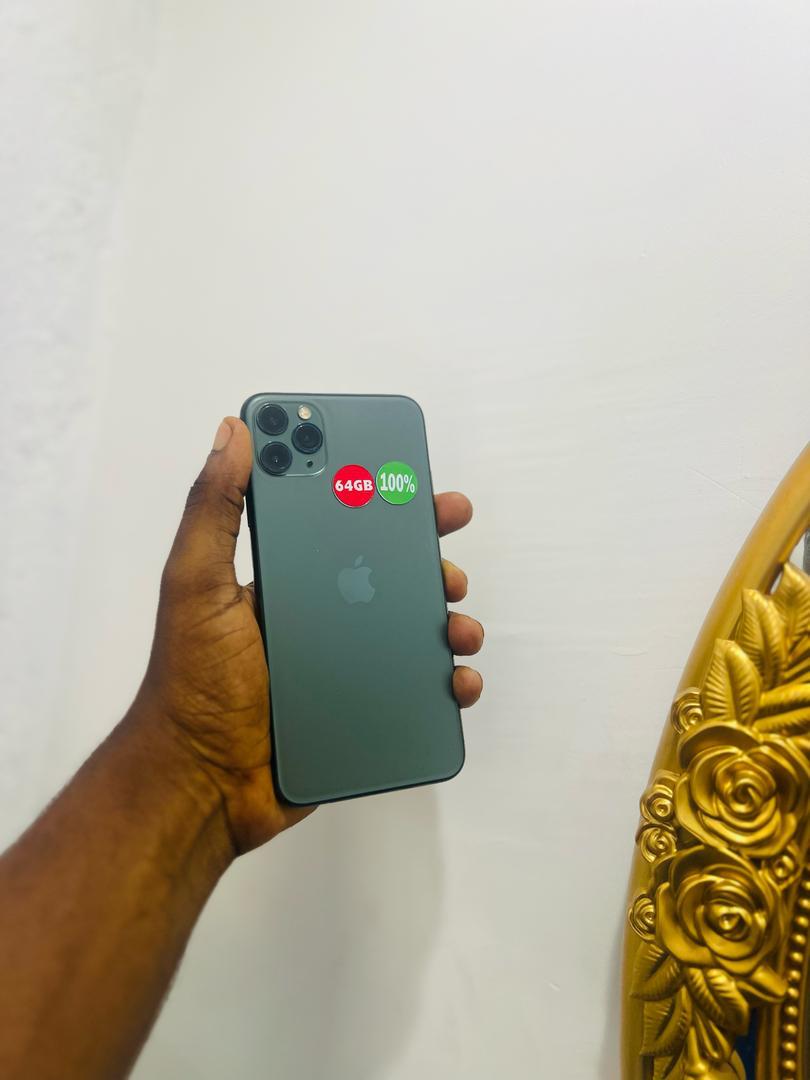 kiakia auctions tweet media