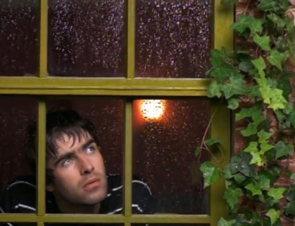 liamgfansclub's tweet photo. "When was the last time I cried? When we recorded "Don't Go Away". I couldn't sing it, I lost the plot.... I just thought 'I can't be singing this song', I gotta go away and sort meself out." 

- Liam Gallagher, 1997 https://t.co/NqtkTBEa8K