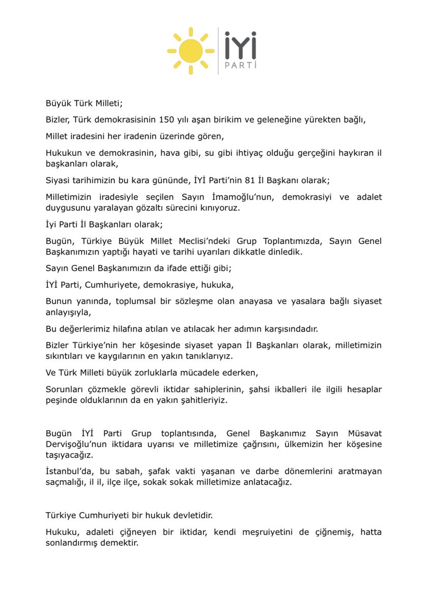 iyiparti35_'s tweet photo. Geçit yok, buradayız!

Susmak yok!
Korkmak yok!
Boyun eğmek yok!

İstibdat değil, hürriyet; saray değil, #CumhuriyetKazanacak https://t.co/3vL9DNVkfg