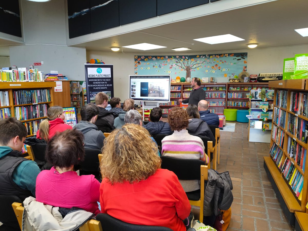 BantryTidyTowns's tweet image. Part of the Bantry Goes Green Festival, great attendance at Bantry Library for an interesting talk on Imaginative Ways to Recycle by Rory Jackson, founder of the Oceans Plastic Project. Find out more: oceansplasticproject.ie.

#RefuseReduceReuseRecycle